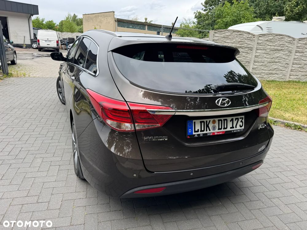 Hyundai i40 1.6 Comfort - 16