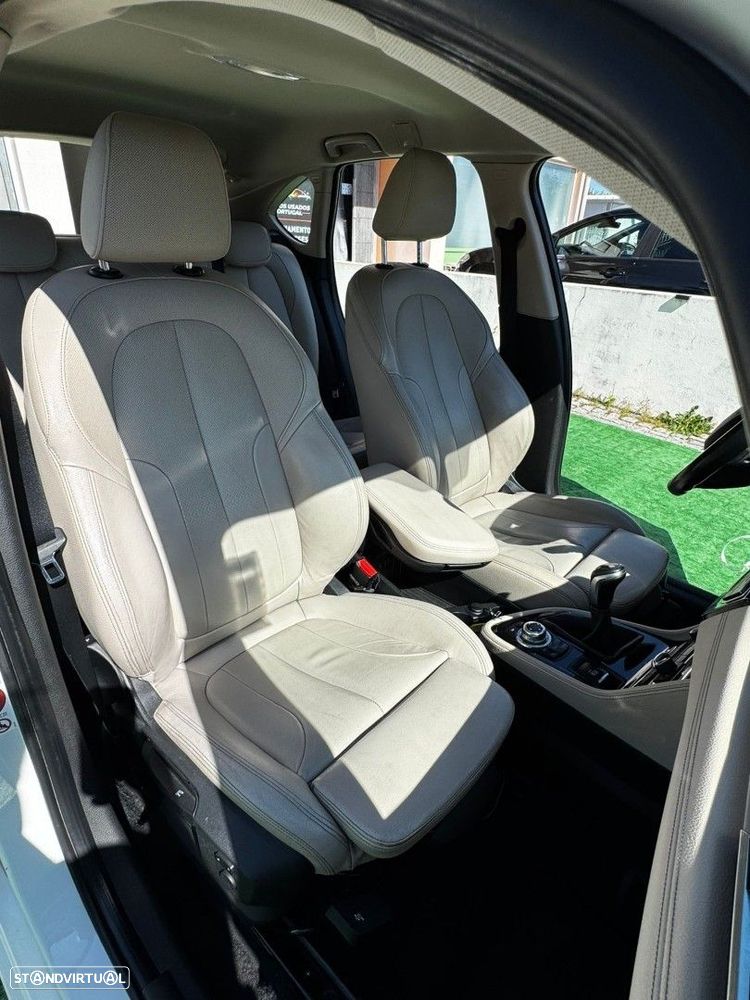 BMW 216 Active Tourer d Line Sport - 12