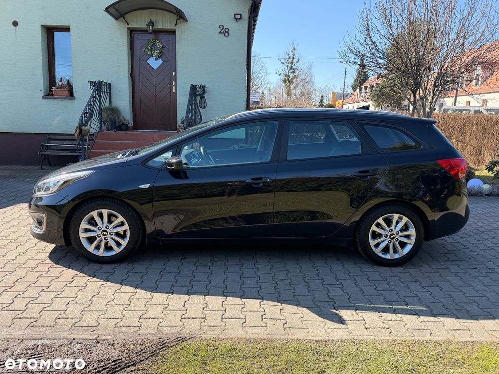 Kia Ceed 1.6 GDI ISG Platinum Edition - 2