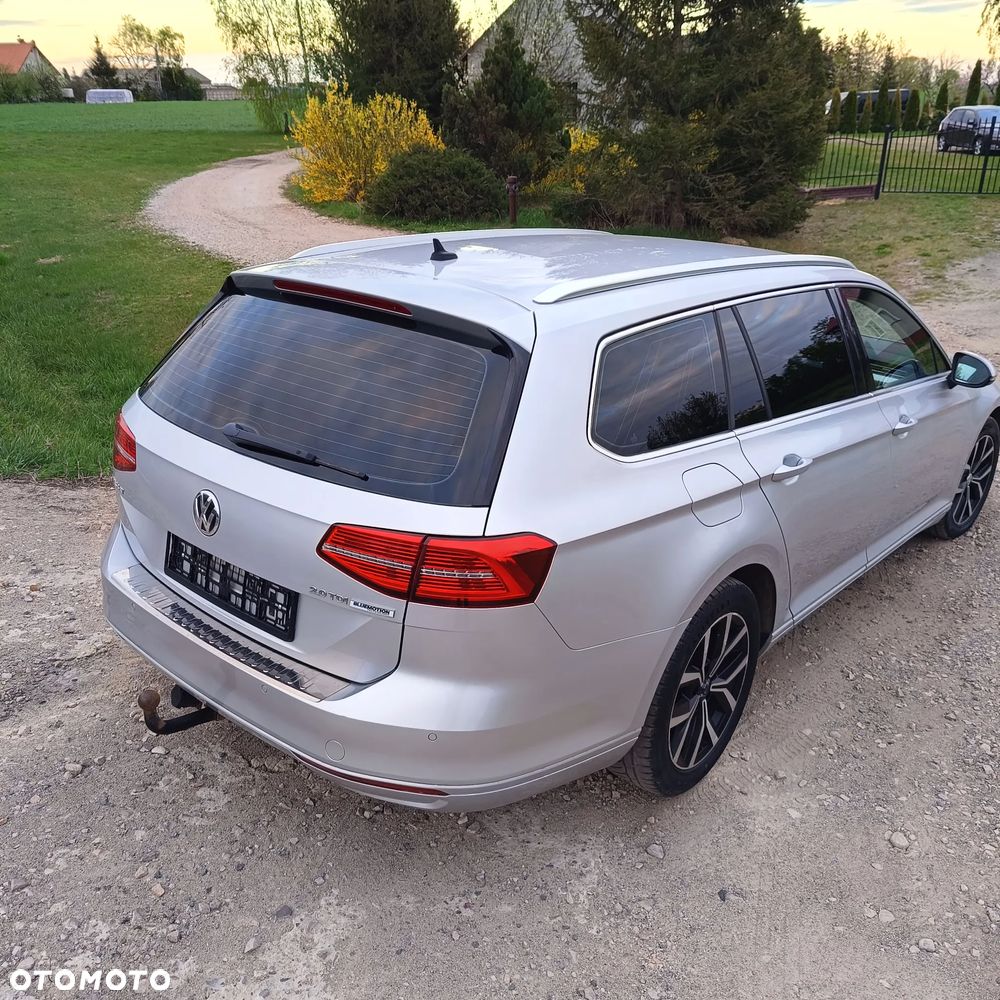 Volkswagen Passat 2.0 TDI (BlueMotion Technology) Highline - 6