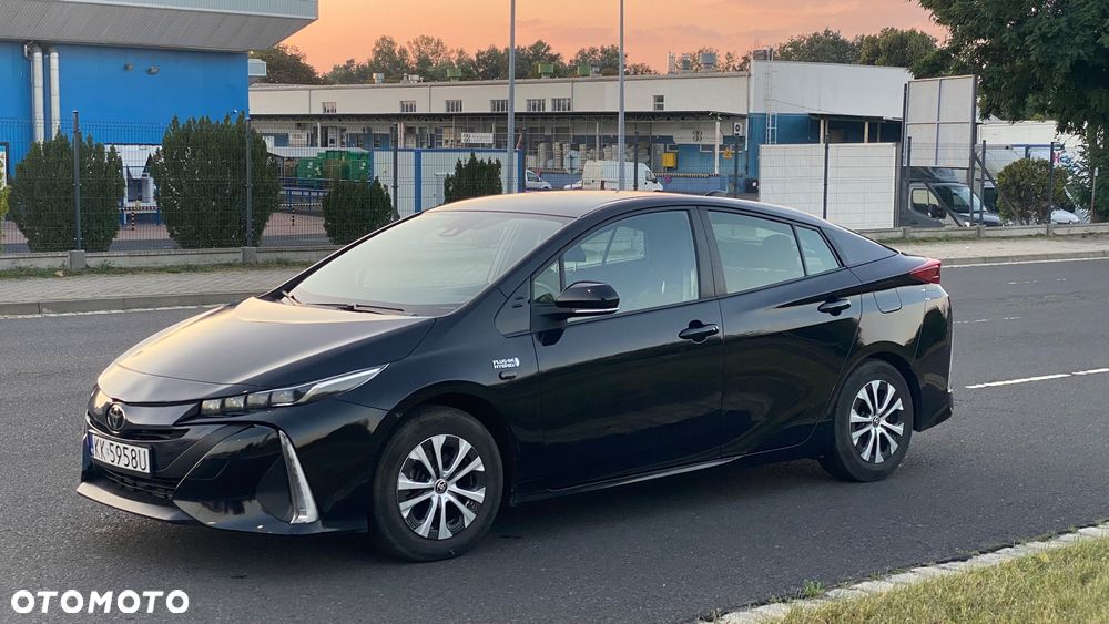 Toyota Prius - 3