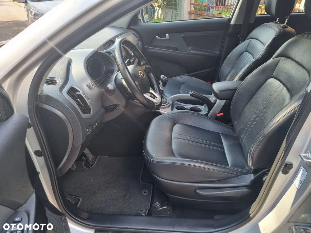 Kia Sportage 1.7 CRDI 2WD Spirit - 11