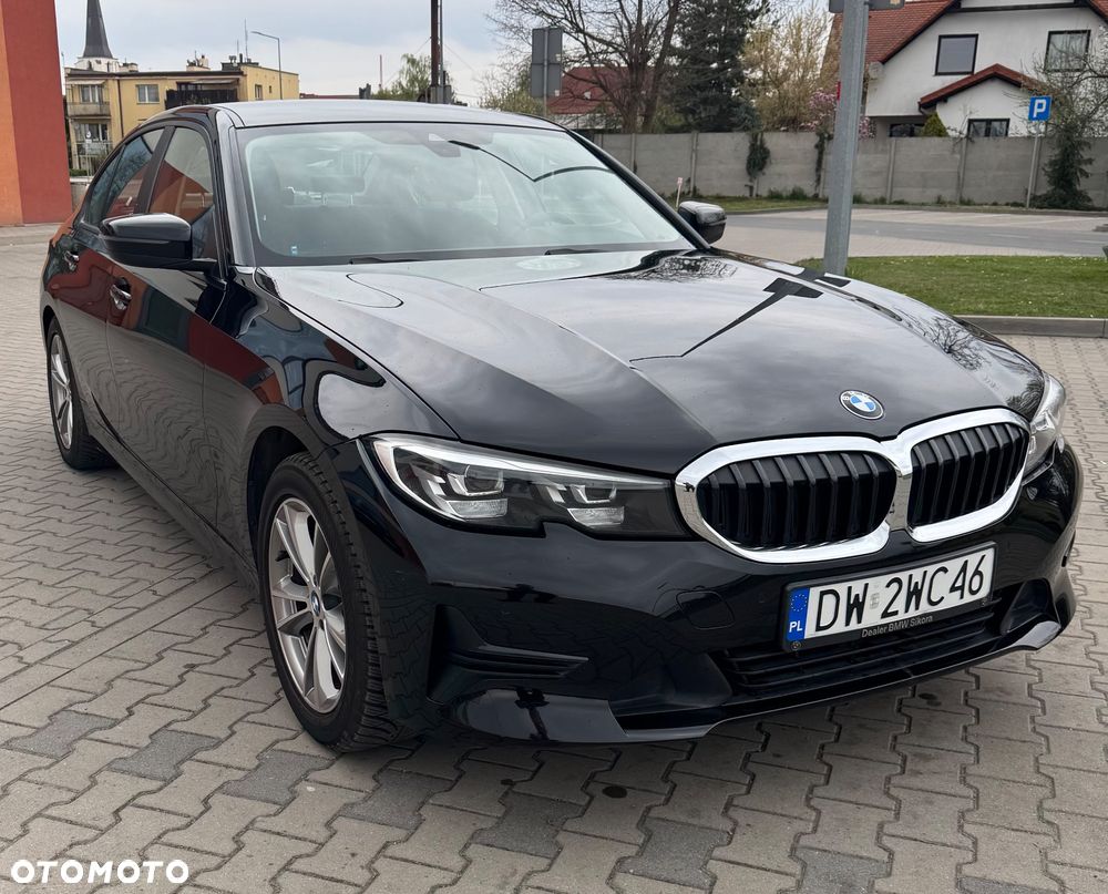 BMW Seria 3 318i Business Edition sport - 2