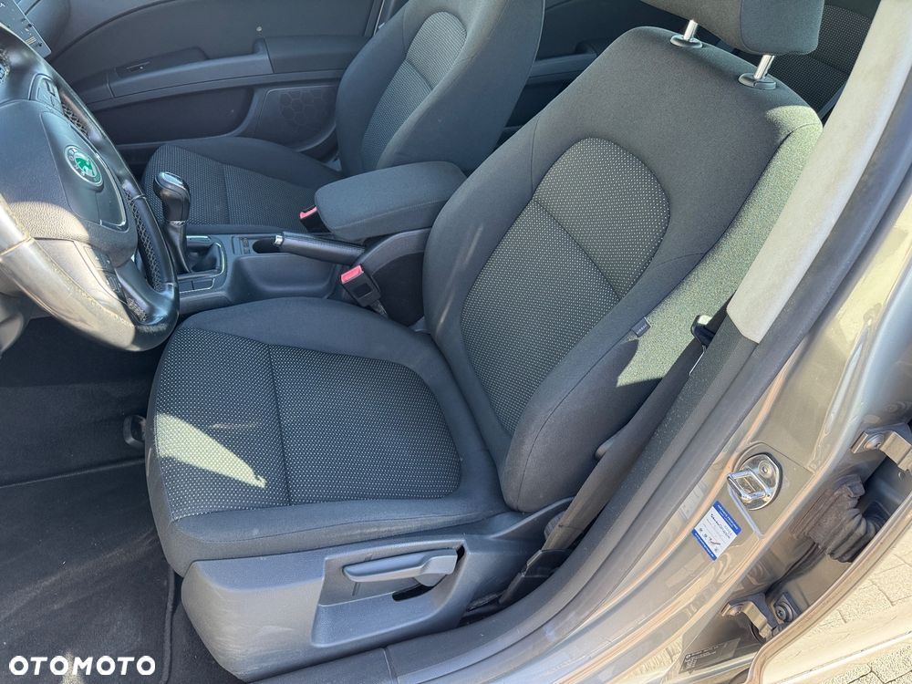 Skoda Superb 2.0 TDI Ambition - 19