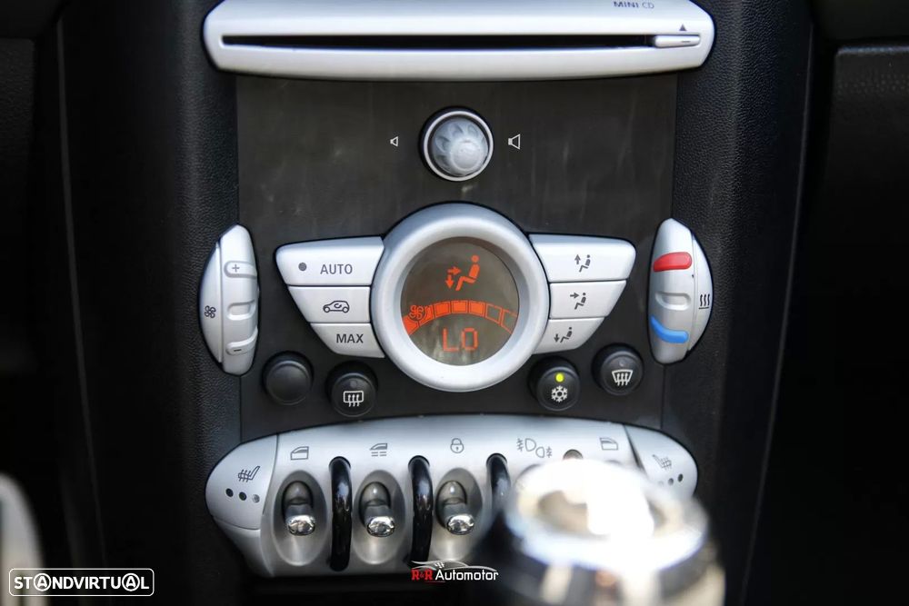 MINI Cabrio Cooper S - 22