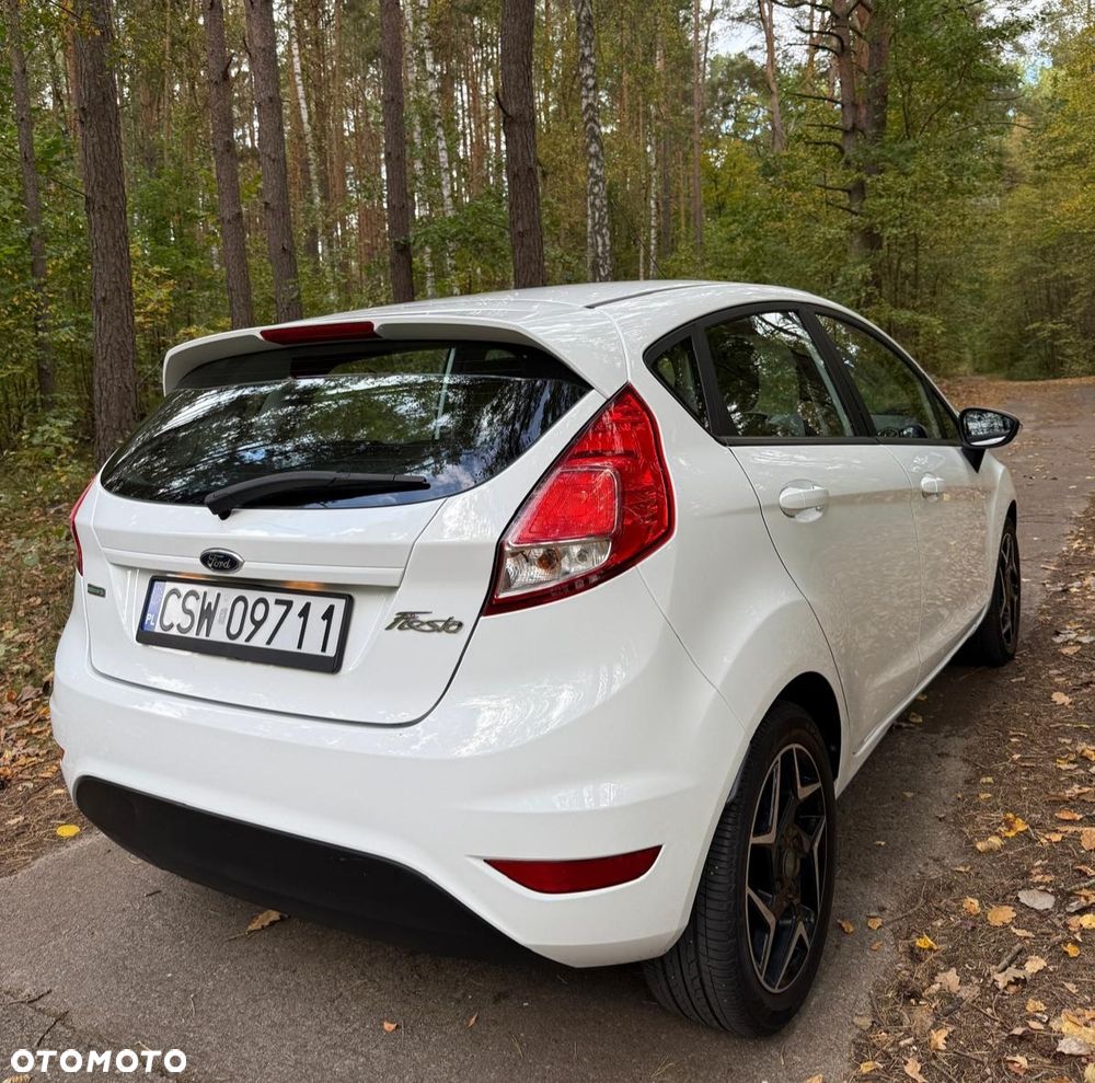 Ford Fiesta - 4