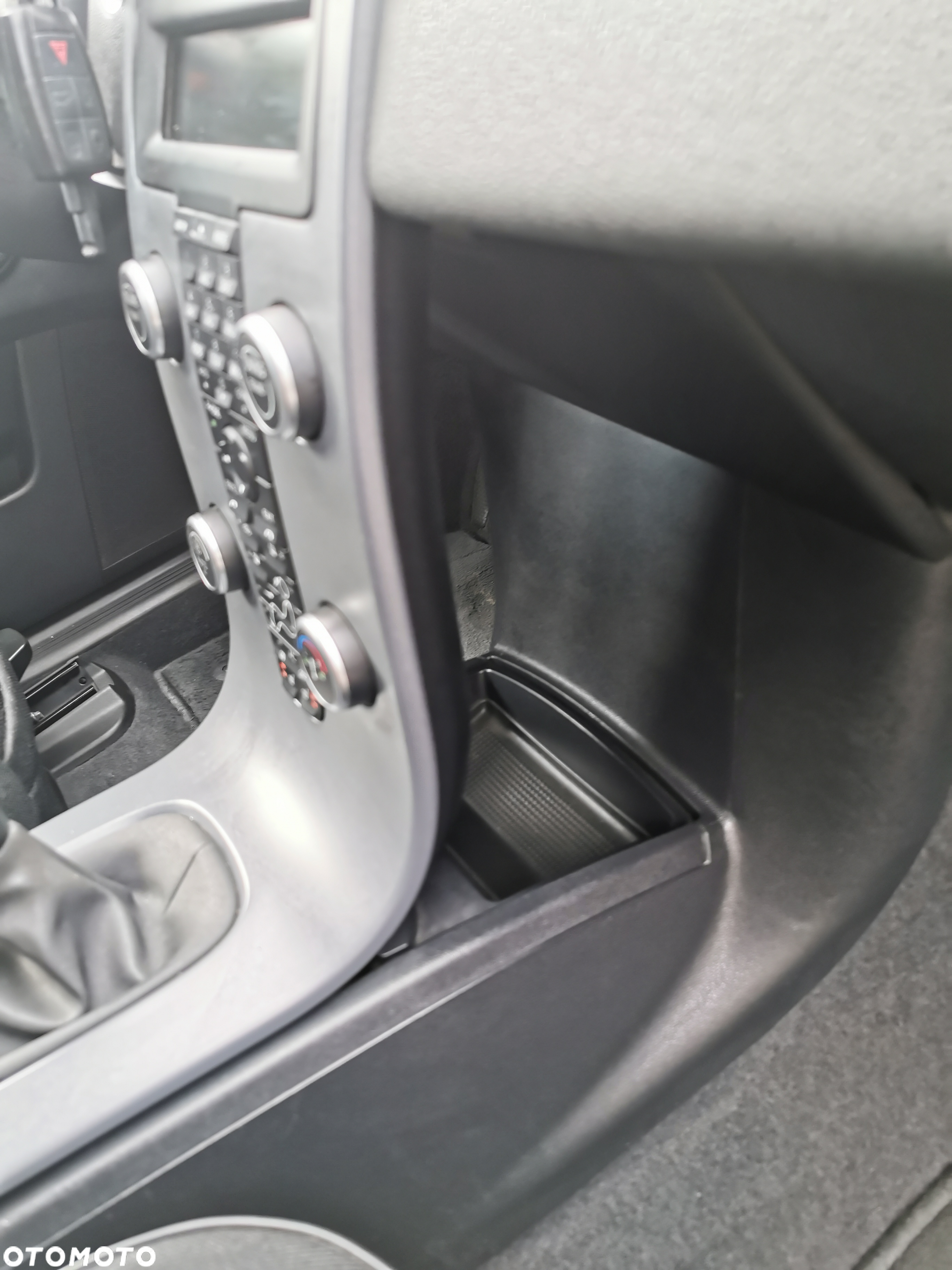Volvo V50 DPF DRIVe Momentum - 14