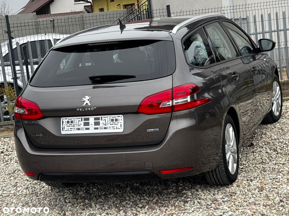 Peugeot 308 BlueHDi 150 Stop & Start Niveau 2 Business-Line - 19