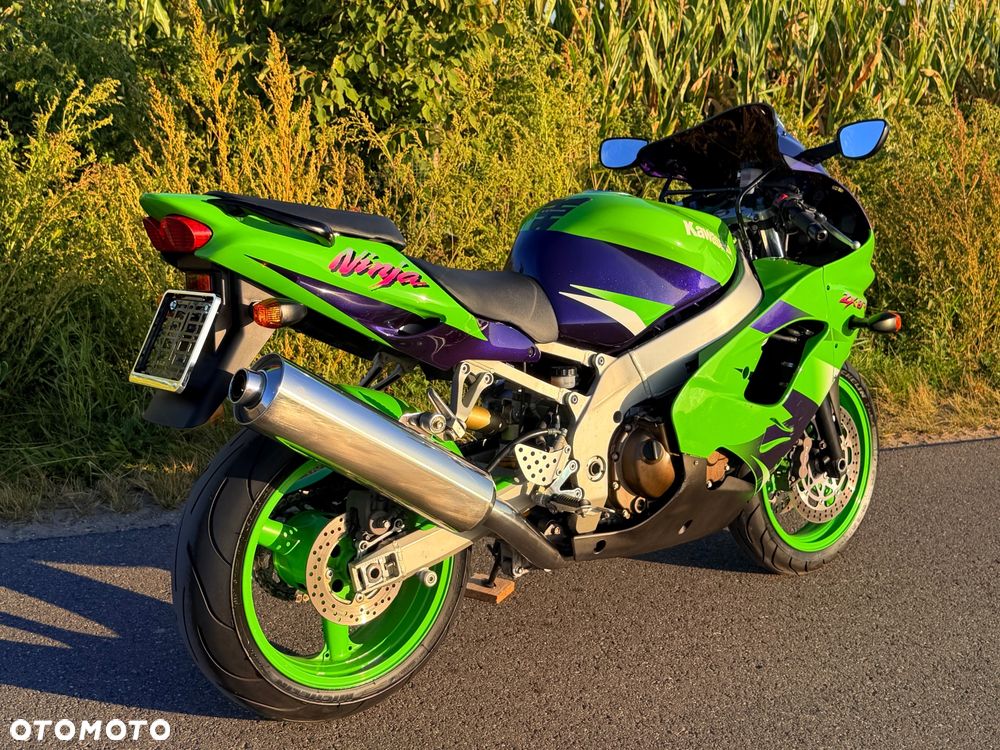 Kawasaki ZXR - 17