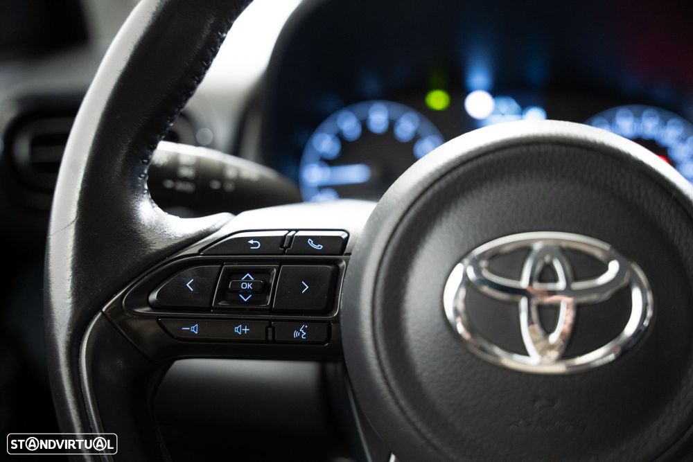 Toyota Yaris 1.5 VVT-i Comfort Plus - 16