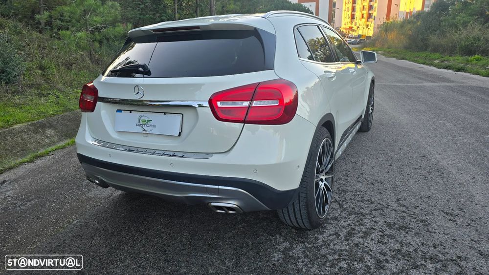 Mercedes-Benz GLA 180 - 5