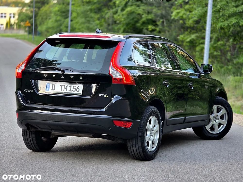 Volvo XC 60 DRIVe Momentum - 19