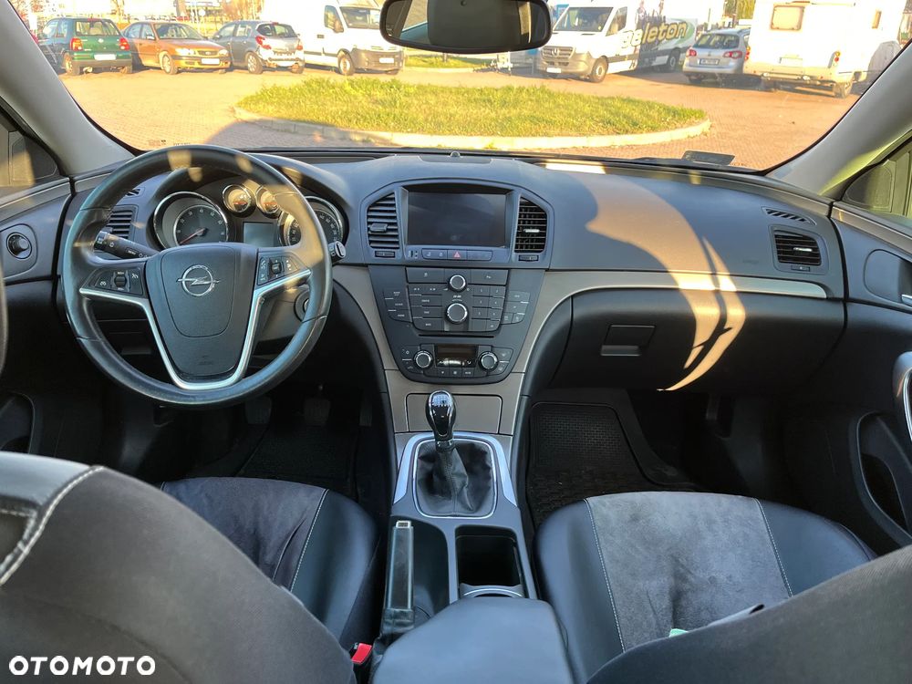 Opel Insignia - 21