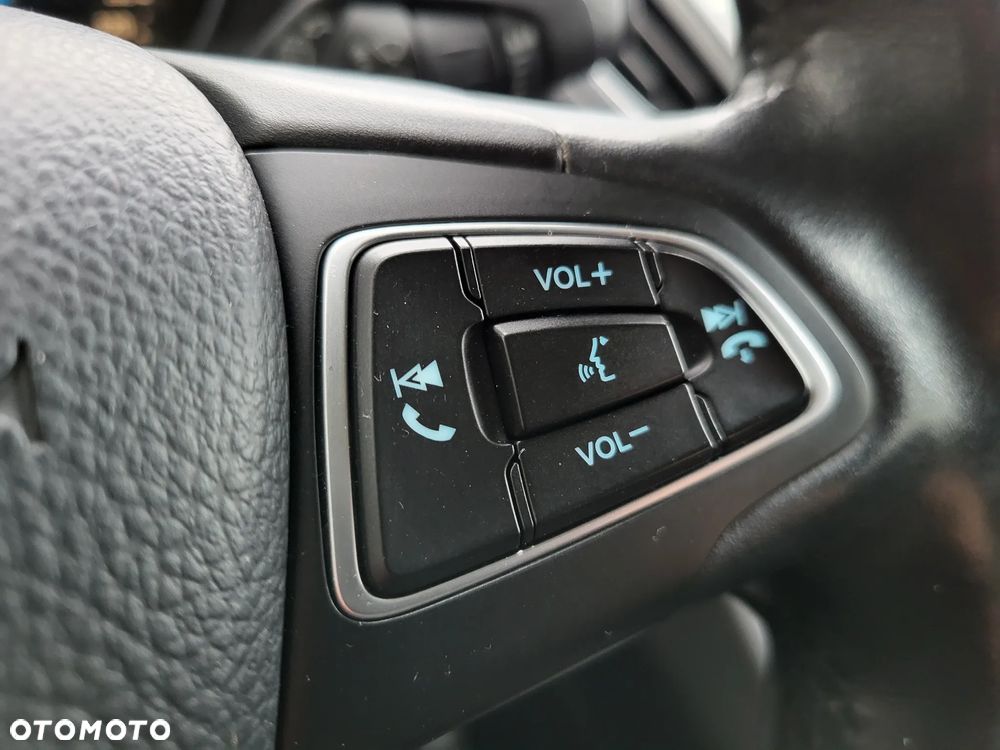 Ford C-MAX 2.0 TDCi Start-Stop-System Titanium - 18