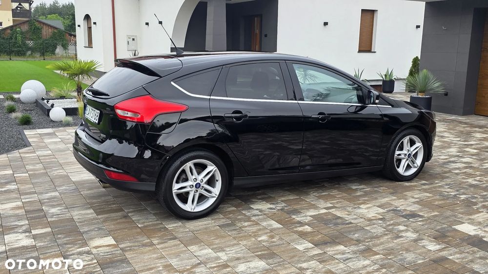 Ford Focus 1.5 EcoBoost STart-Stopp-System TITANIUM - 12