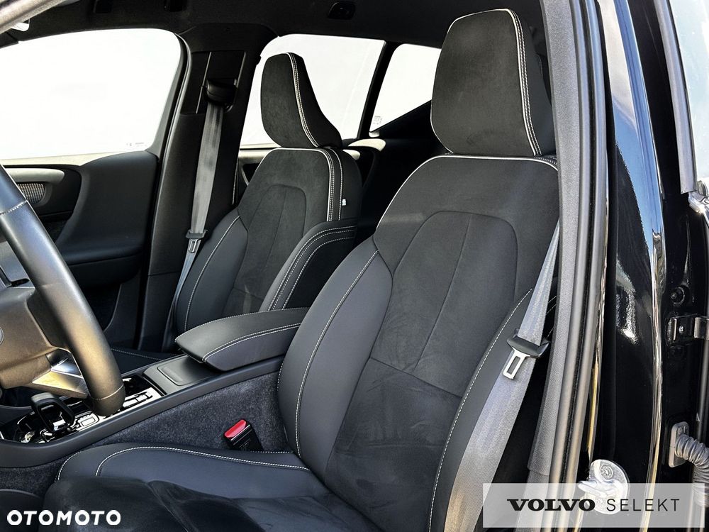 Volvo XC 40 - 21