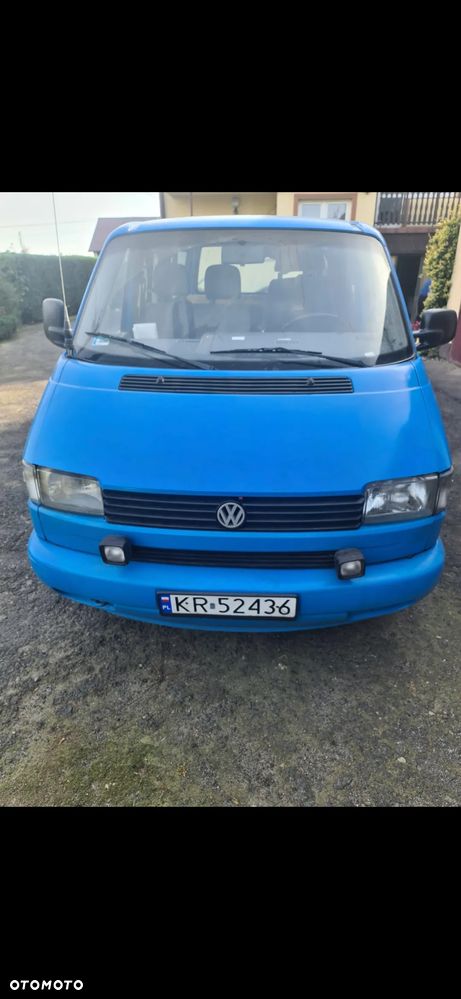 Volkswagen Transporter - 1