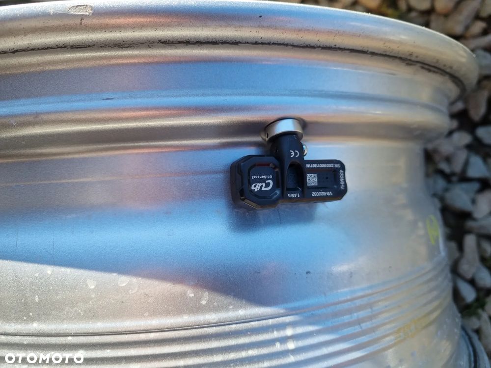 MERCEDES C205,E W213 alufelgi PRZOD 7X17 ET44,TYL 8X17 ET48 bdb stan - 6