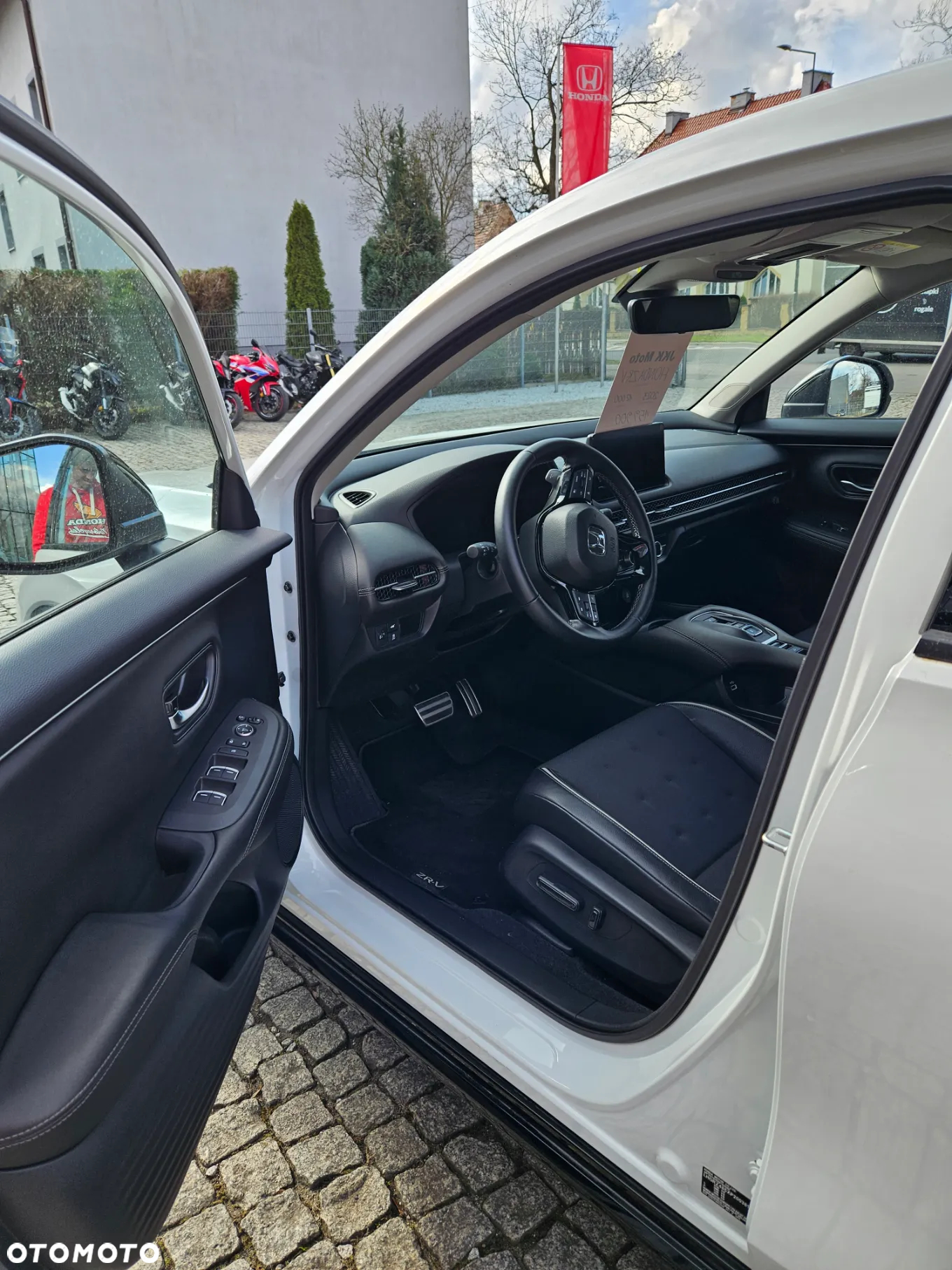 Honda ZR-V 2.0 i-MMD HEV Advance 2WD CVT - 12