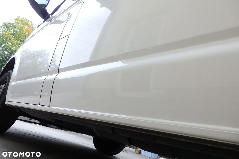 Volkswagen Transporter - 7