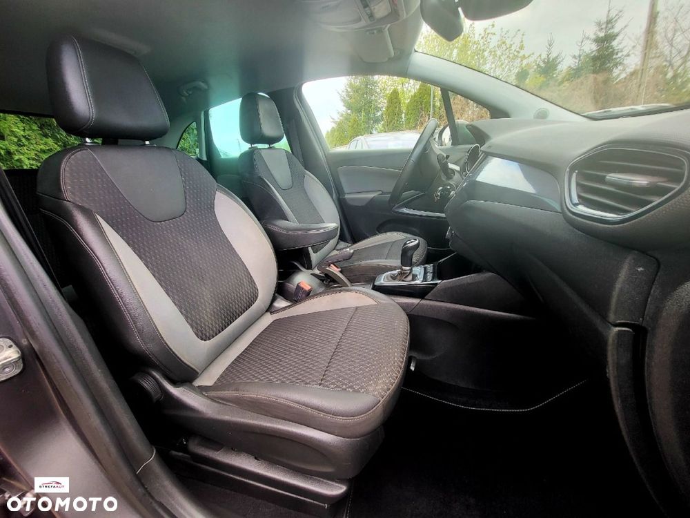 Opel Crossland X - 7