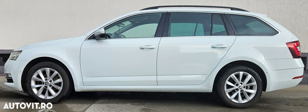 Skoda Octavia 1.6 TDI DSG Style - 5