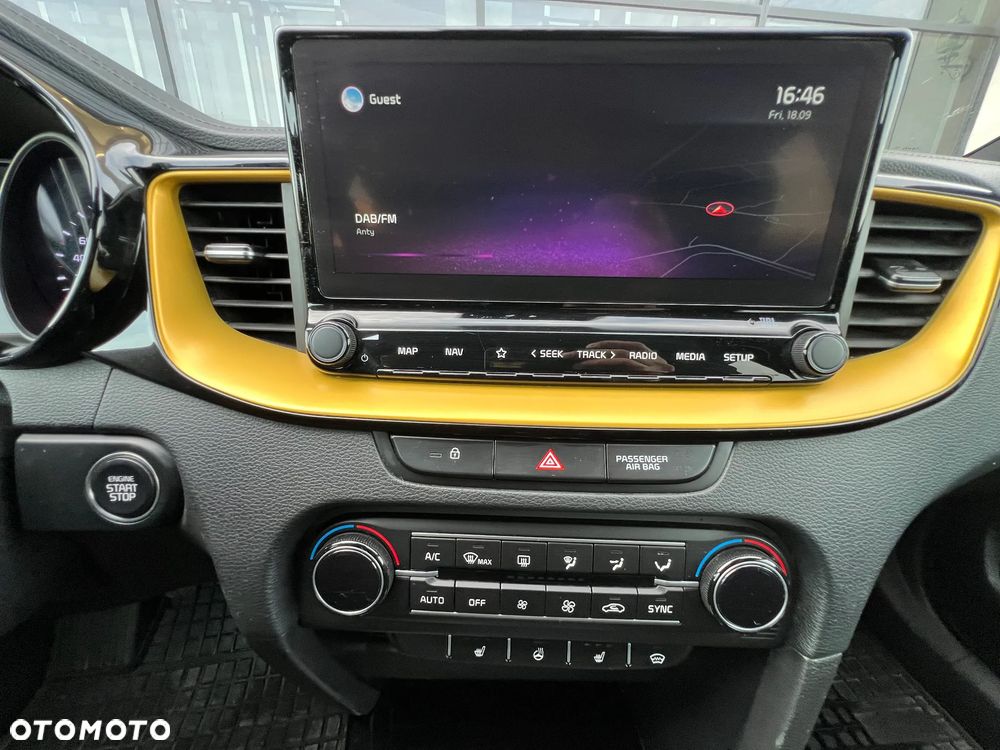 Kia XCeed 1.5 T-GDI L Business Line - 25
