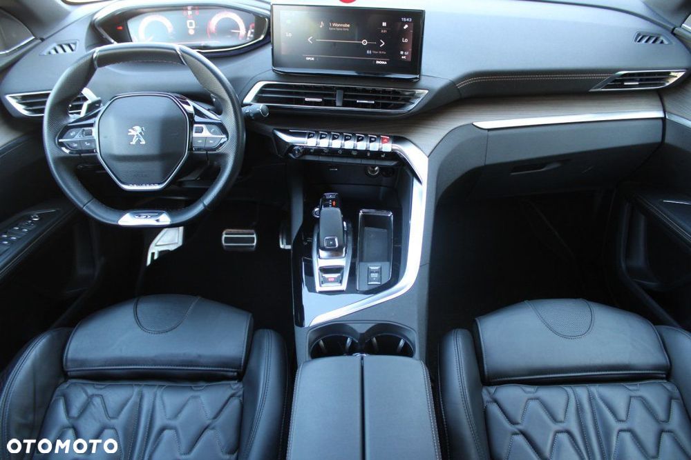 Peugeot 5008 - 16
