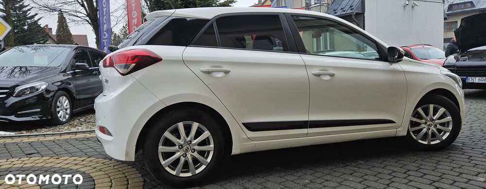 Hyundai i20 1.0 T-GDI - 10