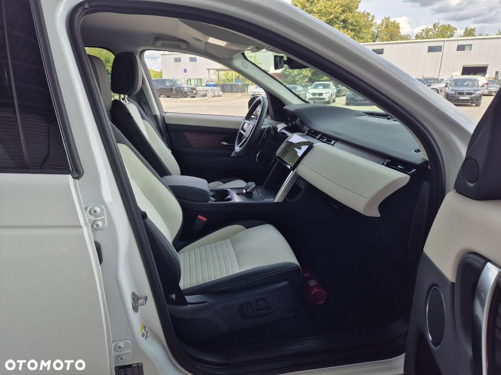 Land Rover Discovery Sport D200 - 14