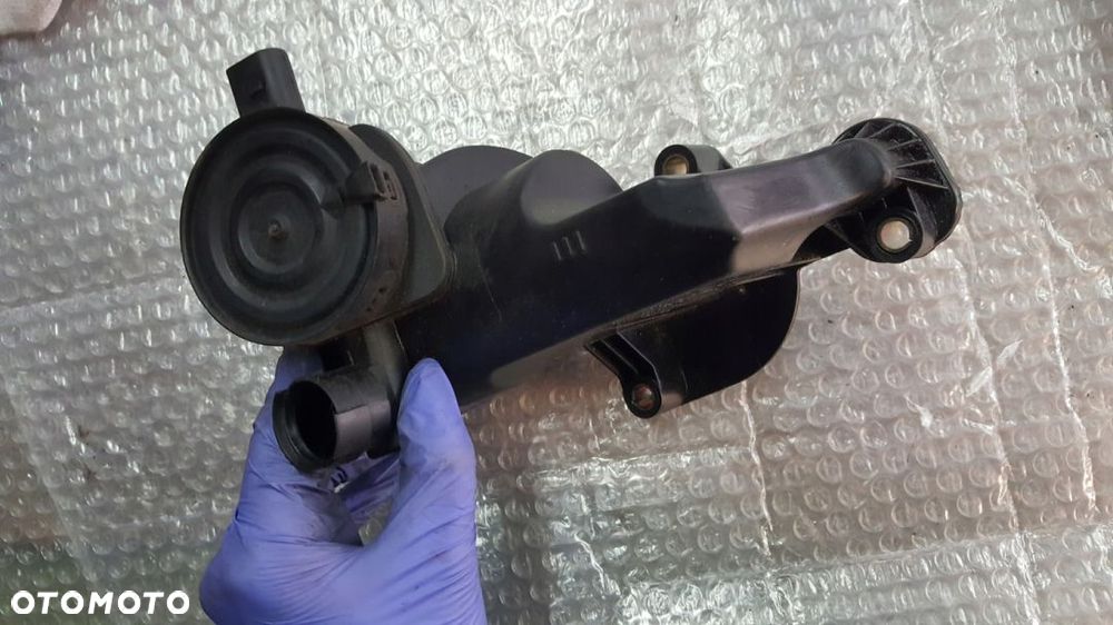ODMA OLEJU VW GOLF V 1.4 16V BCA 036103484AH - 4