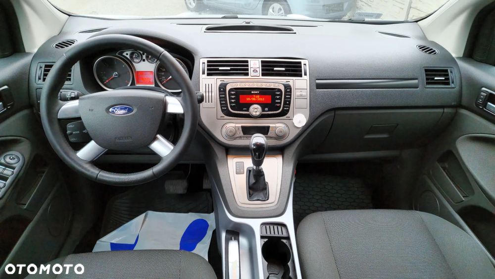 Ford Kuga - 15