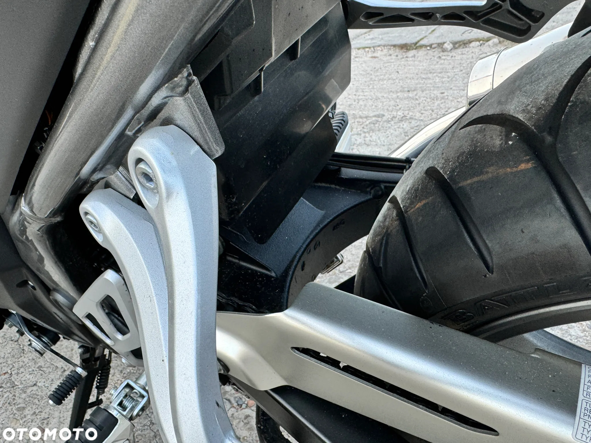Suzuki GS - 4