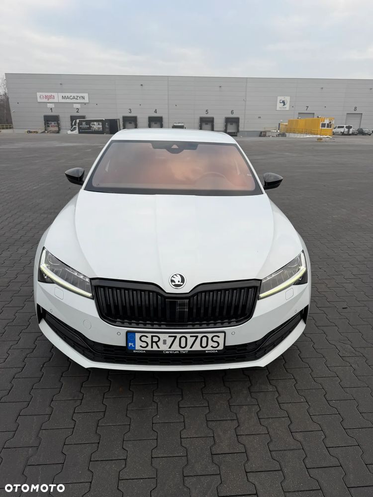 Skoda Superb 2.0 TSI Sportline DSG - 1