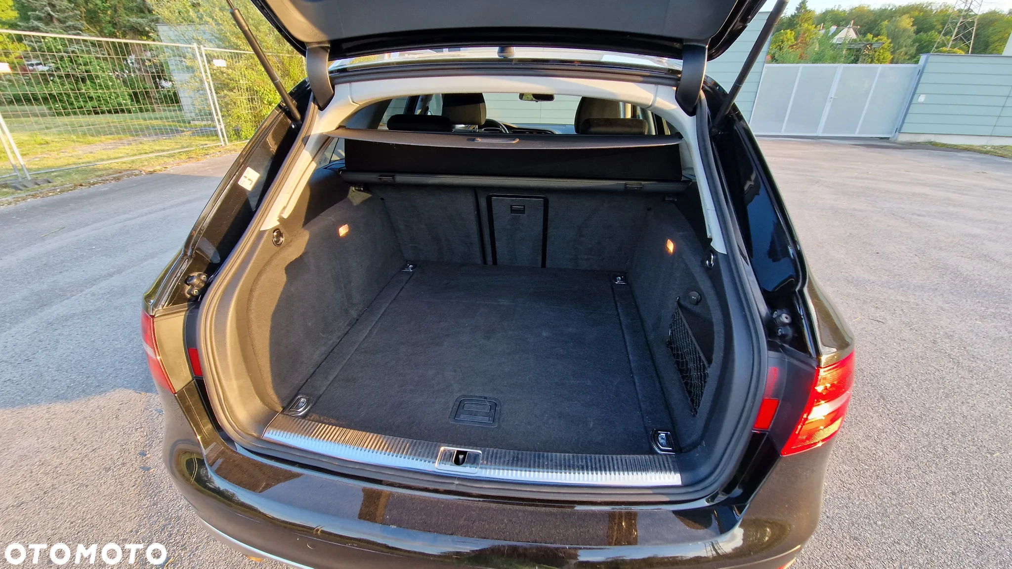 Audi A4 Avant 2.0 TDI DPF quattro Ambiente - 9