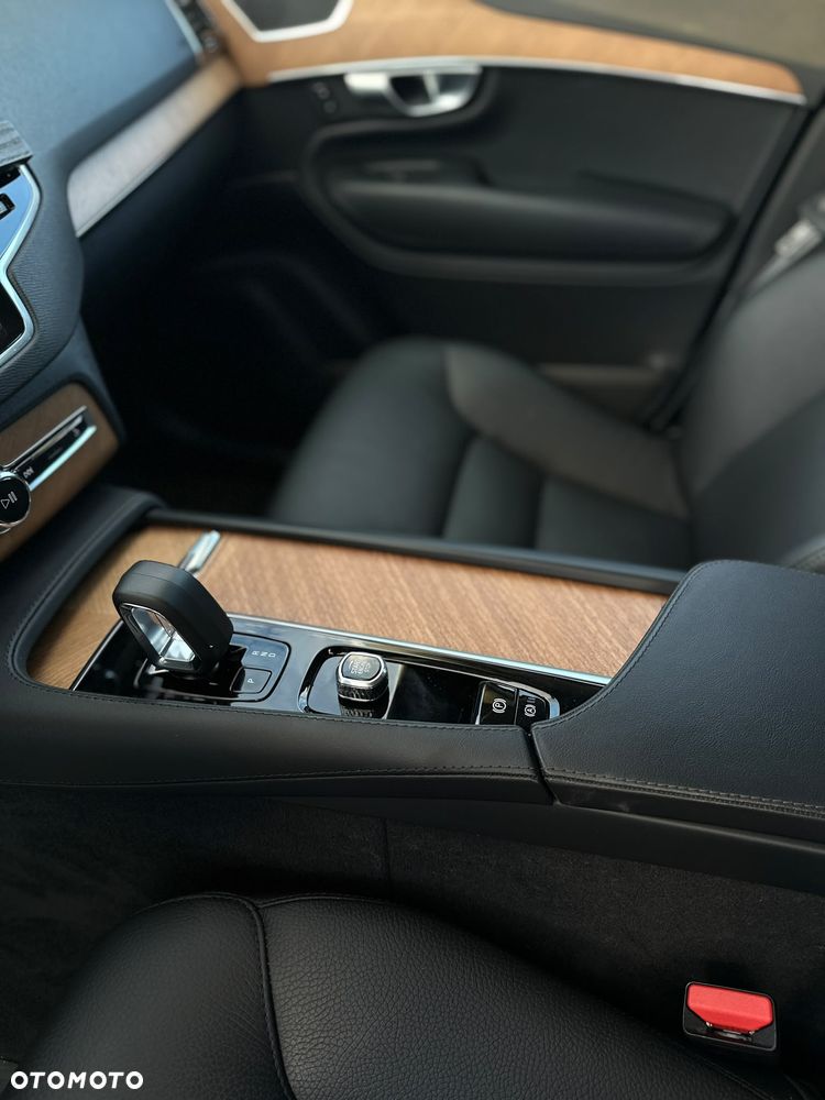 Volvo XC 90 B6 B AWD Geartronic Inscription - 9