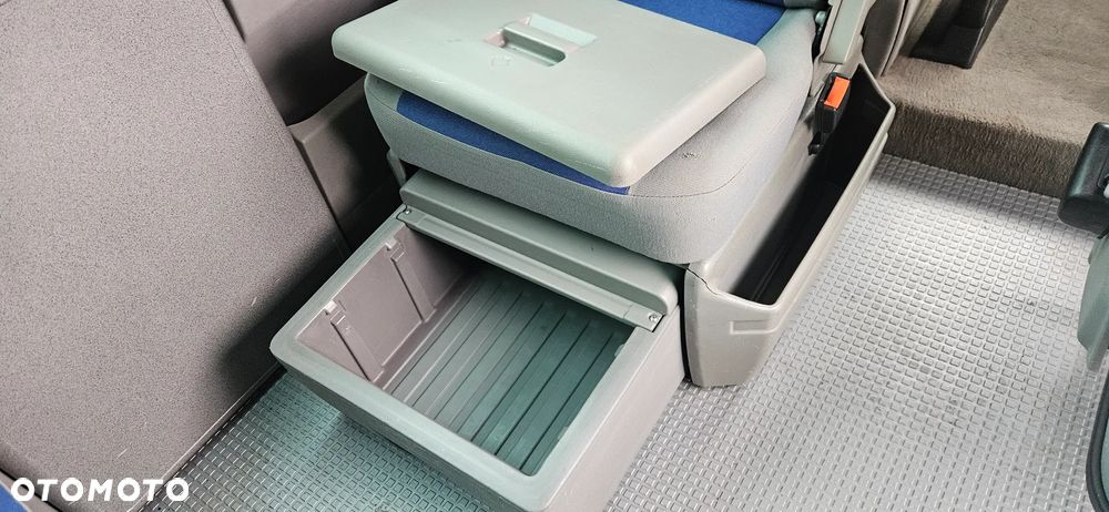 Volkswagen Multivan ver-2-0-tdi-highline-dsg - 20