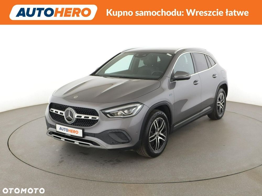 Mercedes-Benz GLA 250 e PHEV Progressive 8G-DCT - 2