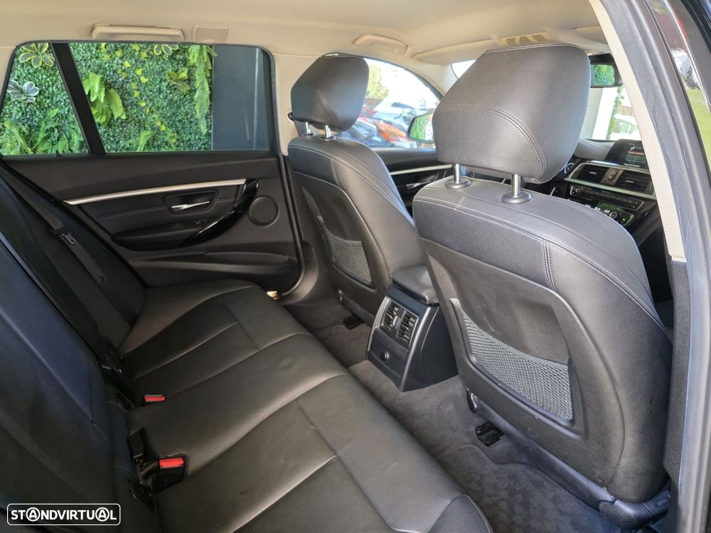 BMW 318 d Touring Line Sport Auto - 16