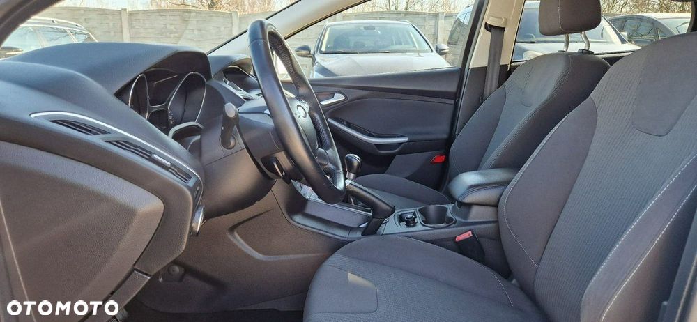 Ford Focus - 22