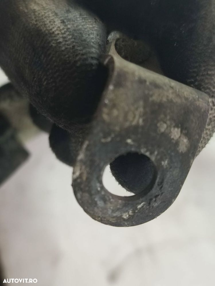 Borna baterie 2.2 d-4d 2ADF Toyota RAV4 3 (XA30) [2005 - 2010] 2.2 d- - 4