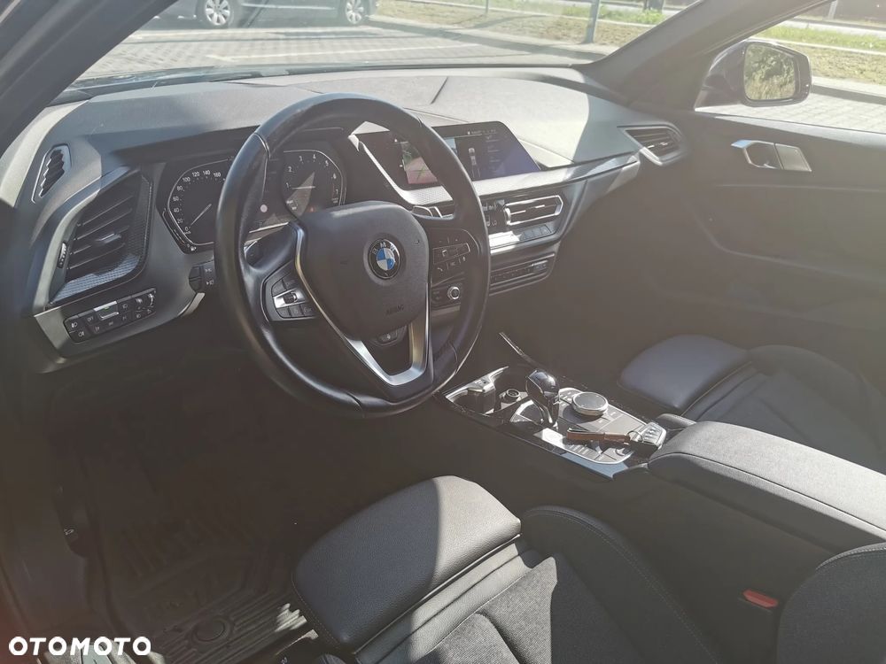 BMW Seria 1 120i Edition Colorvision - 9