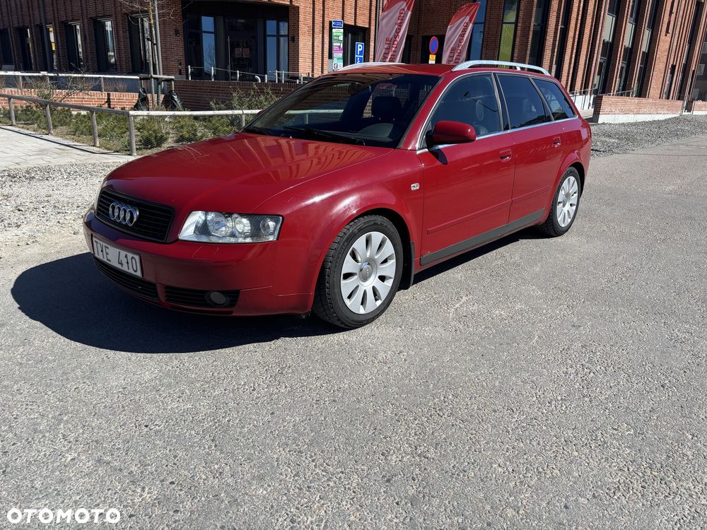 Audi A4 Avant - 1