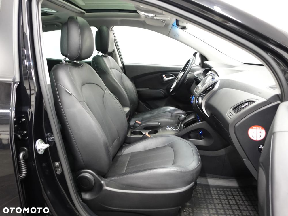 Hyundai ix35 2.0 CRDi 4WD Automatik Premium - 28