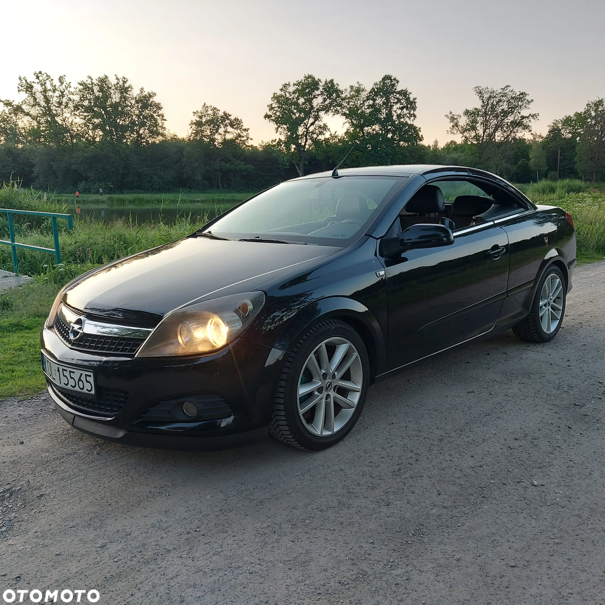Opel Astra Twin Top 1.9 CDTI Cosmo - 16