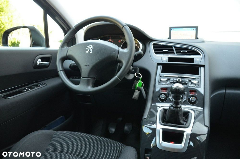 Peugeot 5008 - 33