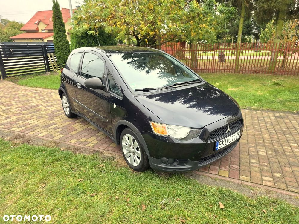 Mitsubishi Colt 2011 photo 5