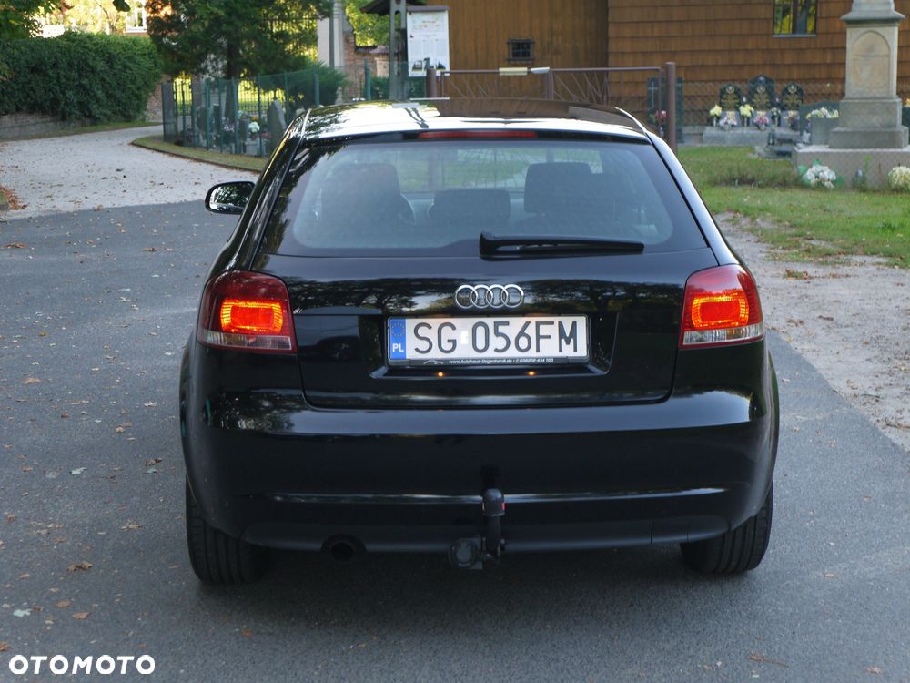 Audi A3 Sportback 1.6 Attraction - 4