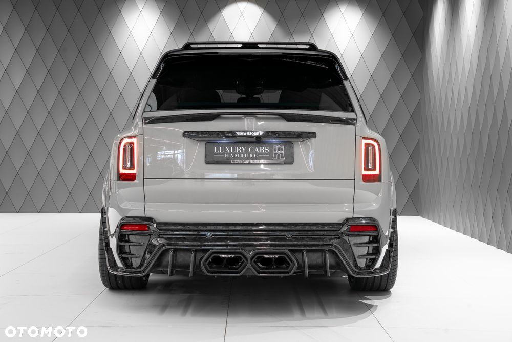 Rolls-Royce Cullinan - 6