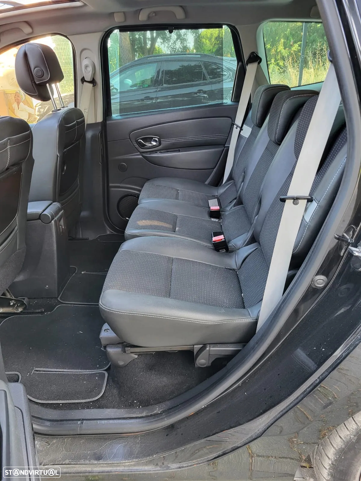 Renault Grand Scénic 1.6 dCi Bose Edition 7L - 8